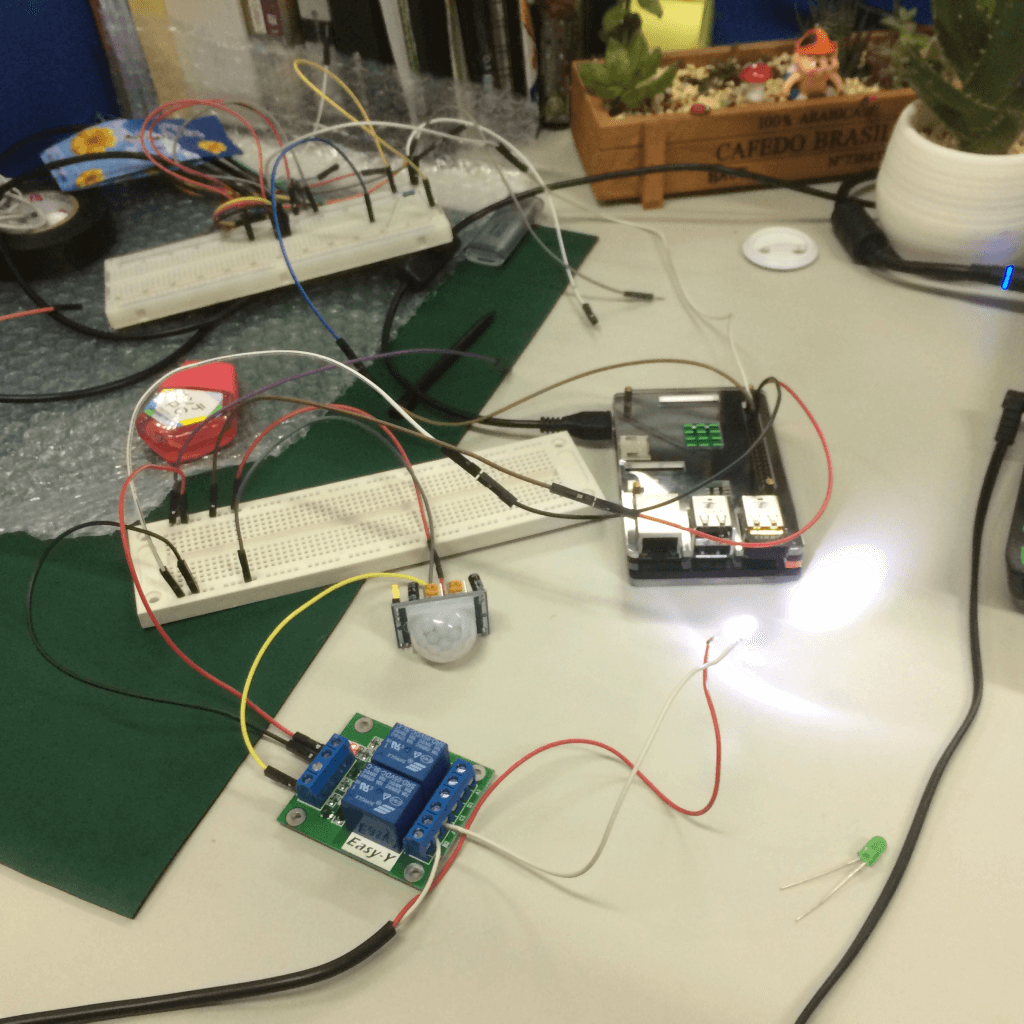 linux_raspberry_electric_relay_06.png